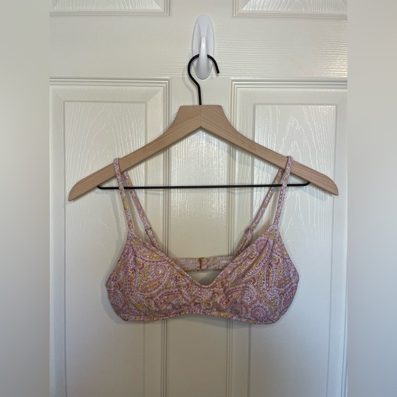 J Crew Eco Gathered Bikini Top in Beach Paisley - Picture 2 of 6
